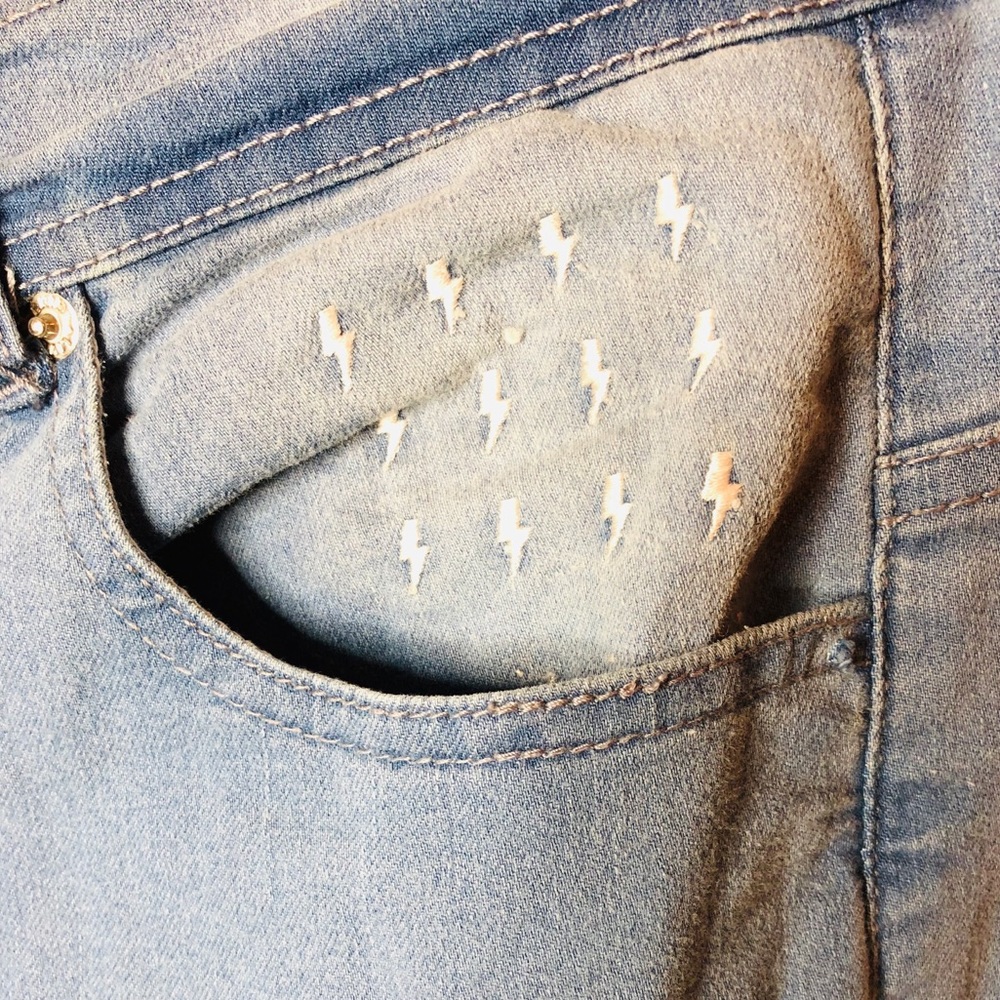 Alive Denim Destroyed Biker Jeans - Picture 4 of 6